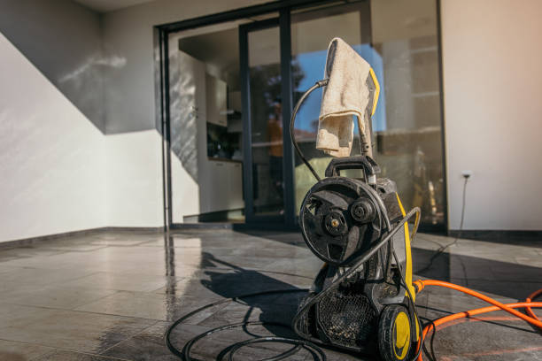 Best Sign and Awning Cleaning  in Crompond, NY